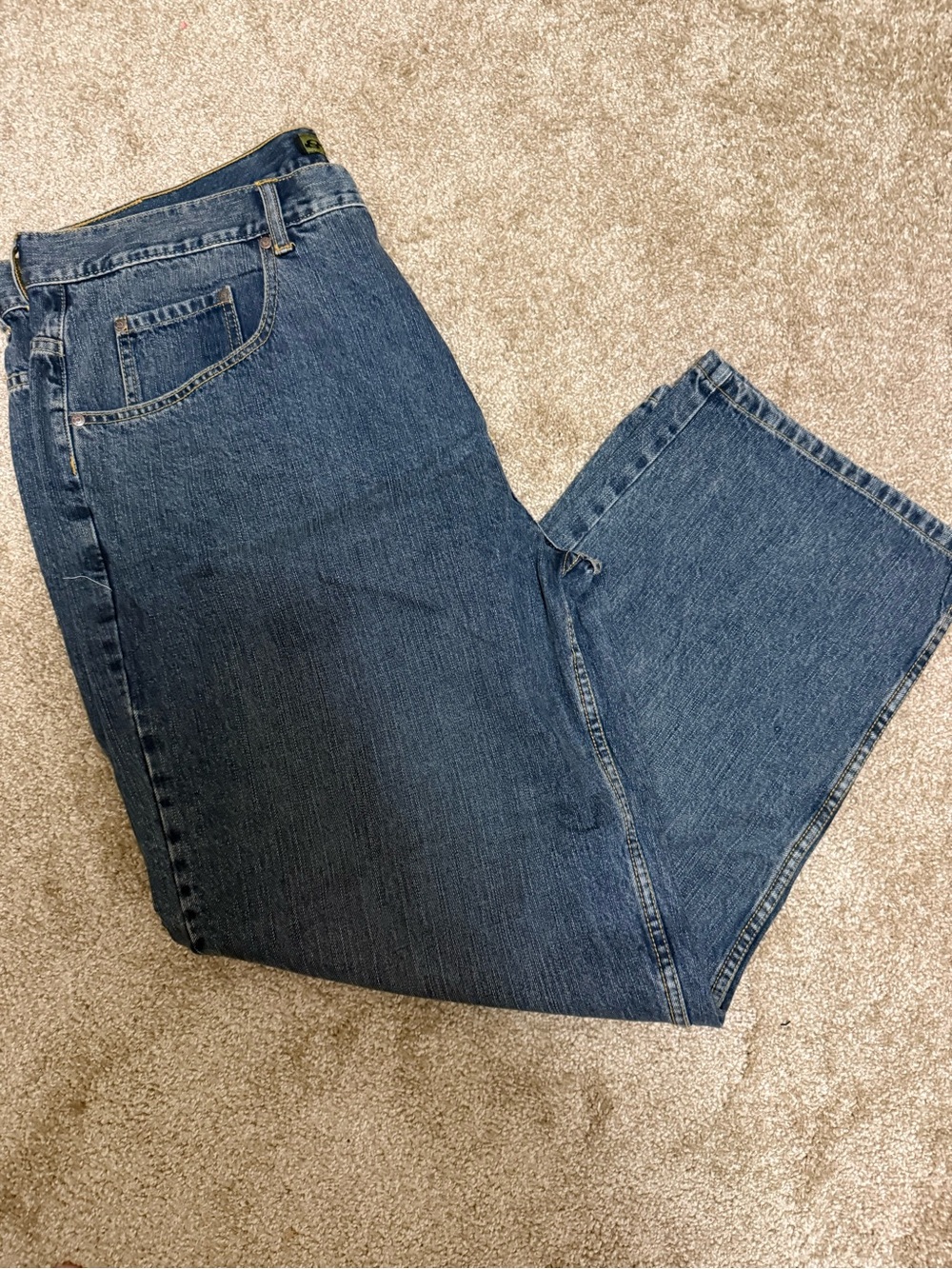 anchor blue Men's Light-Medium Blue Denim Jeans